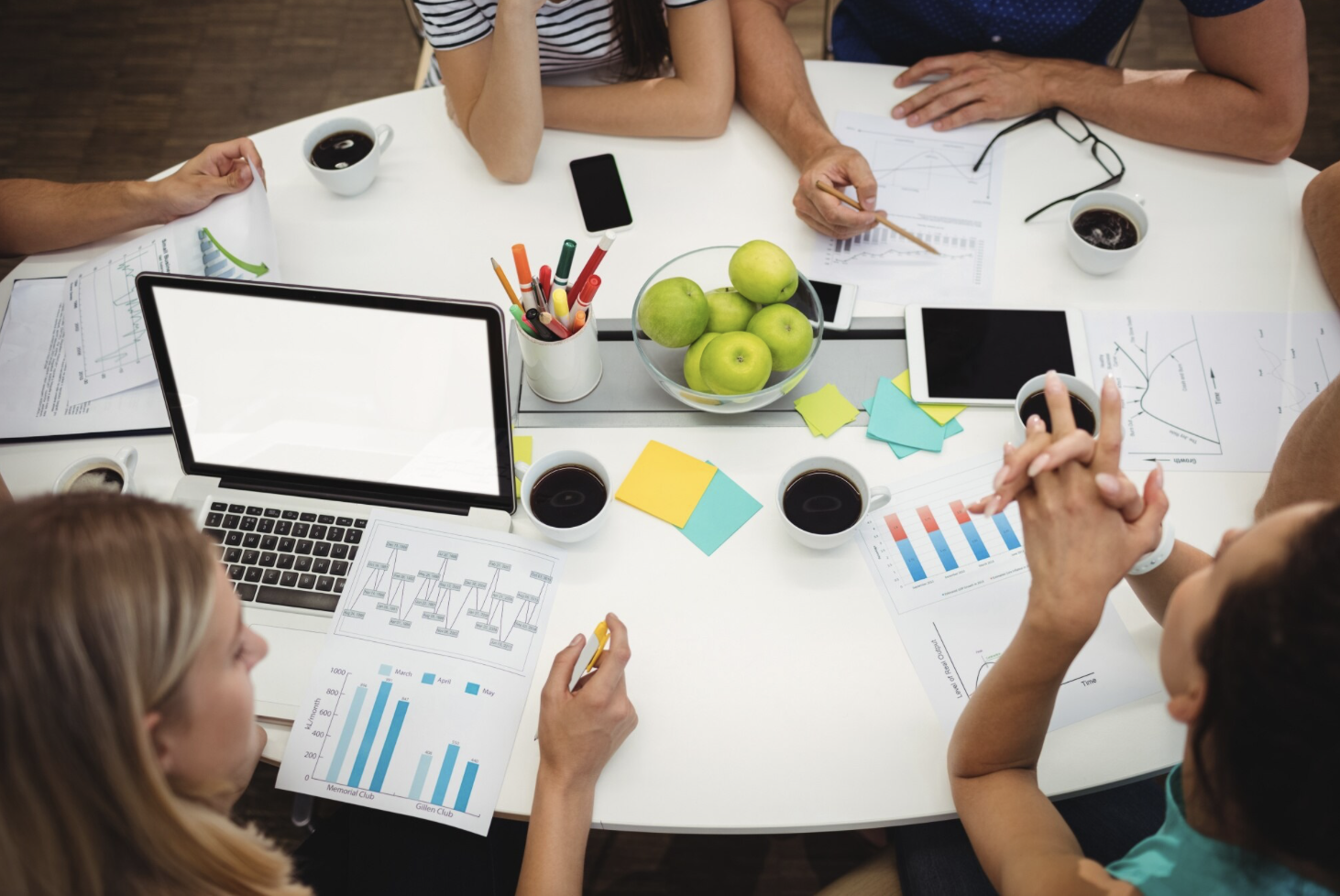 CRO agencies helping businesses optimize websites to increase conversions and maximize revenue through data-driven strategies.