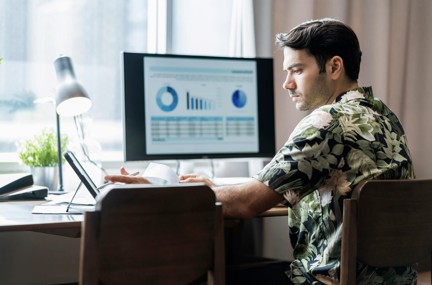 Explaining what IS CRO testing, with visuals of A/B tests and data-driven strategies to improve website conversion rates.
